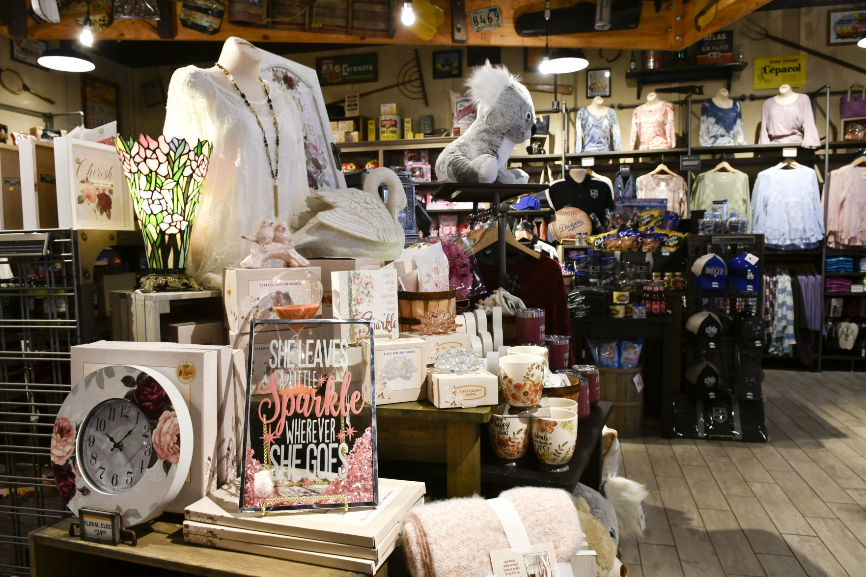 020819 Cracker Barrel 11.jpg